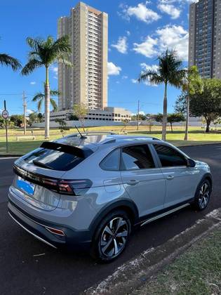 VOLKSWAGEN NIVUS 1.0 200 TSI TOTAL FLEX HIGHLINE AUTOMÁTICO VOLKSWAGEN NIVUS 1.0 200 TSI TOTAL FLEX HIGHLINE AUTOMÁTICO
